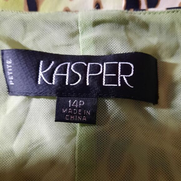 Kasper Shirt Ladies 14 Petite Green V-Neck Sleeveless‎ Cheetah Print - Picture 6 of 6